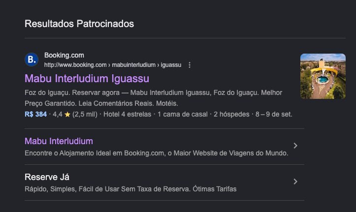 Print do anúncio patrocinado da Booking.com exibindo Mabu Interludium Iguassu